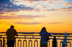 Seasonality Shifts in Divorce