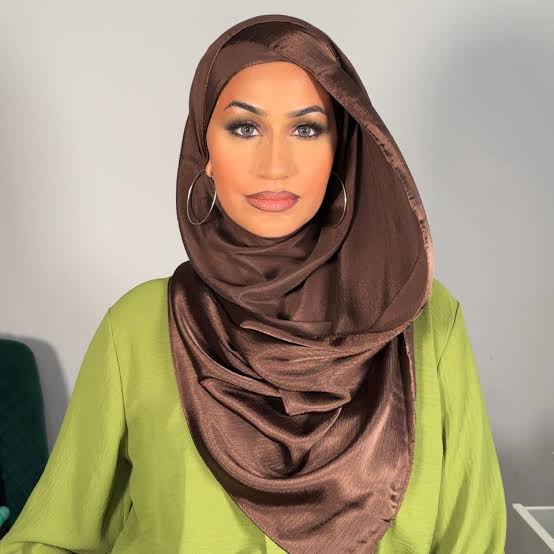 Modest Street Divorce