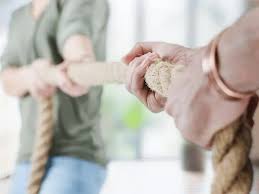 Why You Might Struggle to Keep a Relationship 